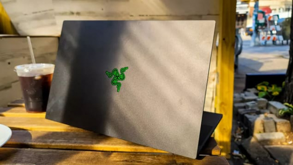 Обзор Razer Blade 15 (2021)