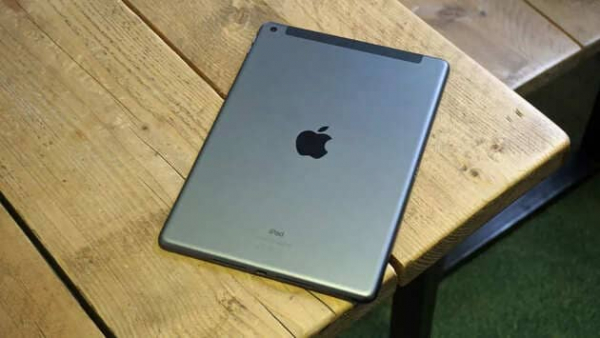 Обзор Apple iPad 10.2 (2020)