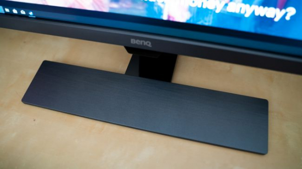 Обзор BenQ EW3270U